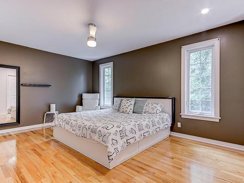 Master bedroom - 1489 Rue Bourbeau, Saint-Bruno-De-Montarville, QC - Indoor Photo Showing Bedroom