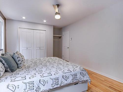 Master bedroom - 1489 Rue Bourbeau, Saint-Bruno-De-Montarville, QC - Indoor Photo Showing Bedroom