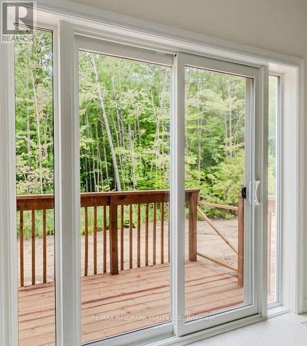 395 Beechwood Forest Lane, Gravenhurst, ON - Indoor Photo Showing Other Room