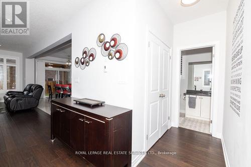 17 Narbonne Crescent, Hamilton (Stoney Creek Mountain), ON - Indoor