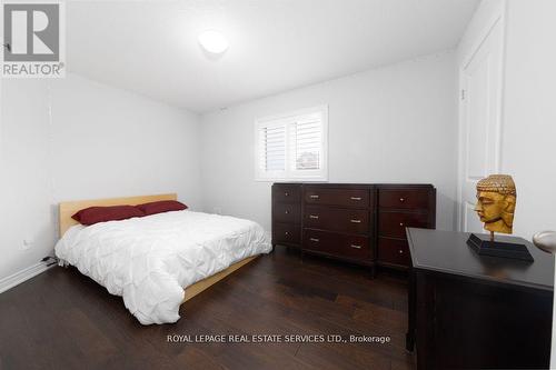 17 Narbonne Crescent, Hamilton (Stoney Creek Mountain), ON - Indoor Photo Showing Bedroom