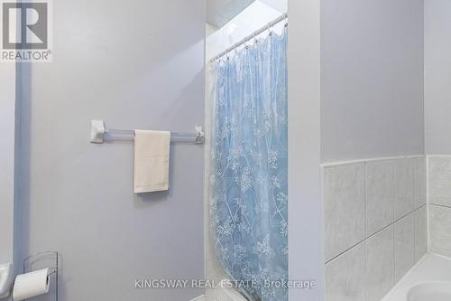 12 Tanglemere Crescent, Brampton, ON - Indoor Photo Showing Bathroom