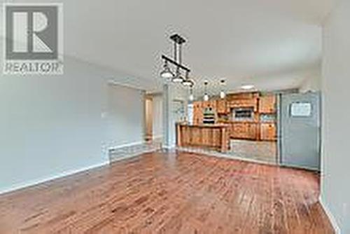 1024 Barton Street, Hamilton, ON - Indoor