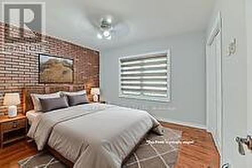 1024 Barton Street, Hamilton (Stoney Creek), ON - Indoor Photo Showing Bedroom