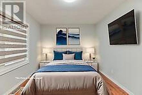 1024 Barton Street, Hamilton (Stoney Creek), ON - Indoor Photo Showing Bedroom