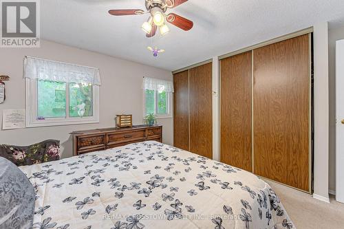 330 Browning Trail, Barrie, ON - Indoor Photo Showing Bedroom