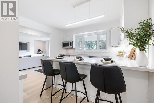 36 Queen Street, Barrie, ON - Indoor Photo Showing Dining Room