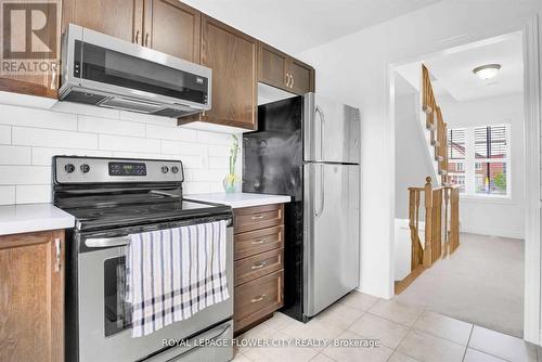 118 Battalion Road, Brampton, ON - Indoor Photo Showing Kitchen