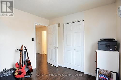48 Majestic Crescent, Brampton, ON - Indoor Photo Showing Other Room