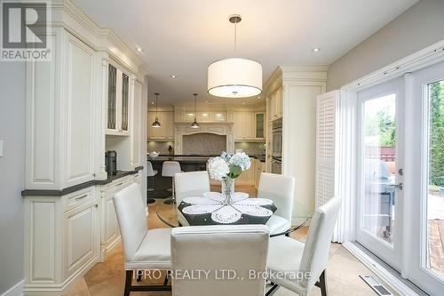 6373 Donway Drive, Mississauga, ON - Indoor Photo Showing Dining Room