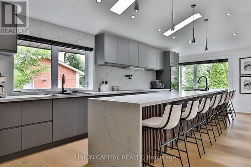 22 Mcarthur Street, Toronto, ON - Indoor Photo Showing Kitchen With Upgraded Kitchen