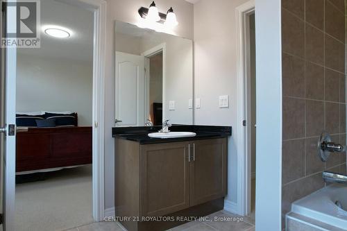 28 Russell Creek Drive, Brampton, ON - Indoor Photo Showing Bathroom