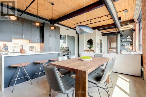 517 - 68 Broadview Avenue, Toronto, ON - Indoor Photo Showing Dining Room