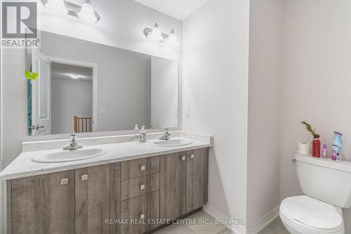 123 Freedom Crescent, Hamilton, ON - Indoor Photo Showing Bathroom