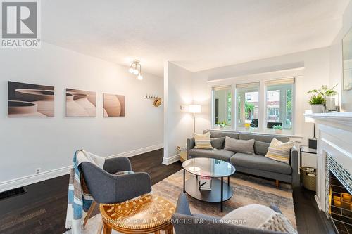 671 Milverton Boulevard, Toronto, ON - Indoor Photo Showing Living Room