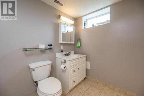 229 Dupre Avenue, Prince George, BC - Indoor Photo Showing Bathroom