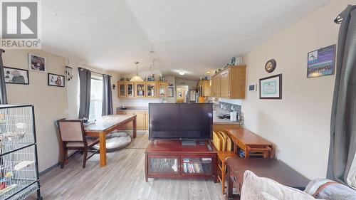 2283 Heaton Road, Quesnel, BC - Indoor