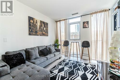 305 - 159 Wellesley Street E, Toronto, ON - Indoor Photo Showing Living Room