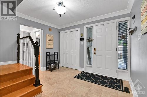 Welcoming Front Foyer - 19 Townsend Drive, Ottawa, ON - Indoor Photo Showing Other Room