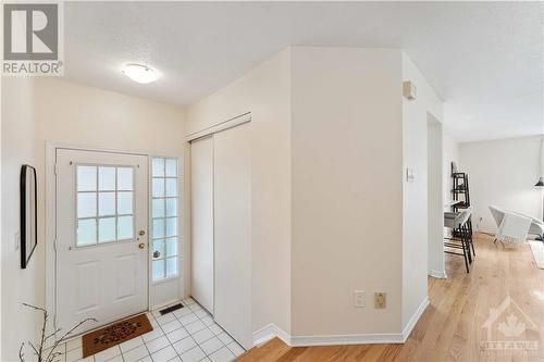 bright spacious entrance - 16 Winterburn Terrace, Ottawa, ON - Indoor Photo Showing Other Room
