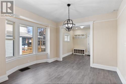 215 Curry Avenue, Windsor, ON - Indoor Photo Showing Other Room