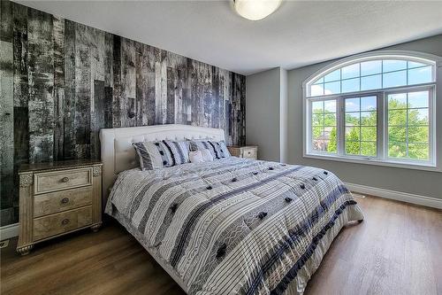 55 Alexsia Court, Hamilton, ON - Indoor Photo Showing Bedroom