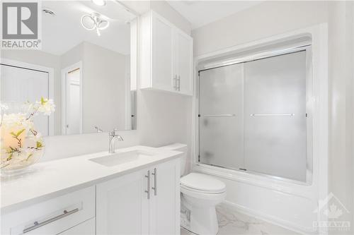 225 Spence Avenue Unit#202, Hawkesbury, ON - Indoor Photo Showing Bathroom