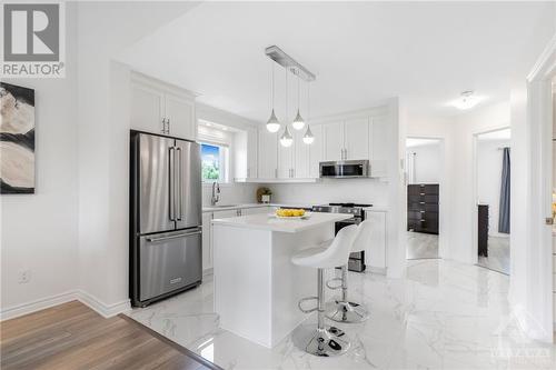 225 Spence Avenue Unit#202, Hawkesbury, ON - Indoor Photo Showing Kitchen