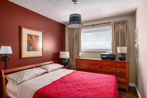 955 Theodora Road, Kelowna, BC - Indoor Photo Showing Bedroom