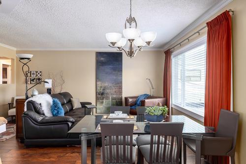 955 Theodora Road, Kelowna, BC - Indoor Photo Showing Dining Room