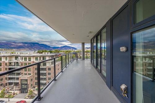806-485 Groves Avenue, Kelowna, BC - Outdoor With Balcony With View With Exterior
