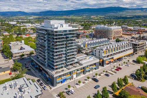 806-485 Groves Avenue, Kelowna, BC - Outdoor With View