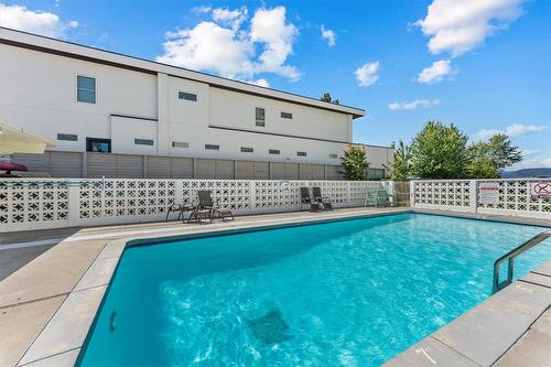 202-4058 Lakeshore Road, Kelowna, BC - Outdoor With In Ground Pool