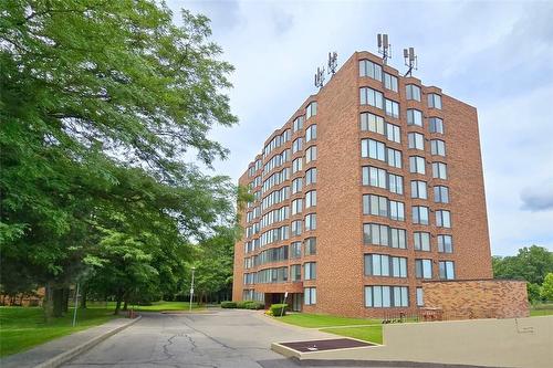 180 Limeridge Road W|Unit #403, Hamilton, ON - Outdoor With Facade