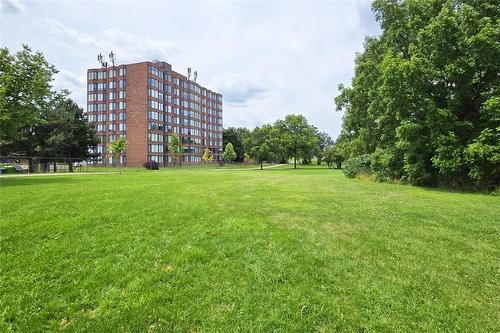 180 Limeridge Road W|Unit #403, Hamilton, ON - Outdoor