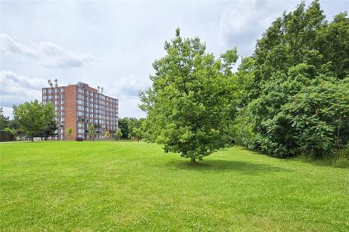 180 Limeridge Road W|Unit #403, Hamilton, ON - Outdoor