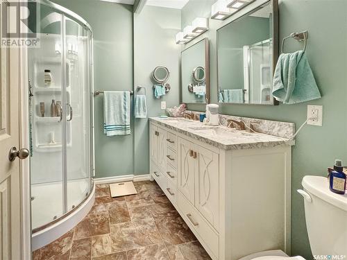 341 31St Street, Battleford, SK - Indoor Photo Showing Bathroom