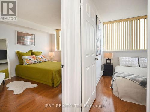 1507 - 1360 Rathburn Road E, Mississauga, ON - Indoor Photo Showing Bedroom