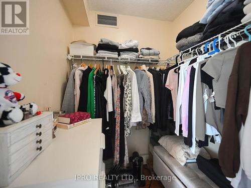 1507 - 1360 Rathburn Road E, Mississauga, ON - Indoor With Storage