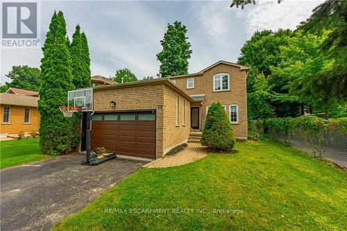 17 Mcveigh Drive, Barrie, ON - Outdoor
