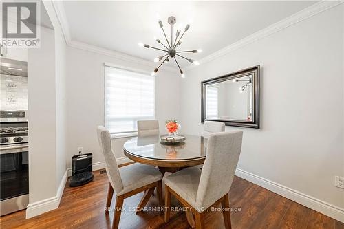 17 Mcveigh Drive, Barrie, ON - Indoor Photo Showing Dining Room