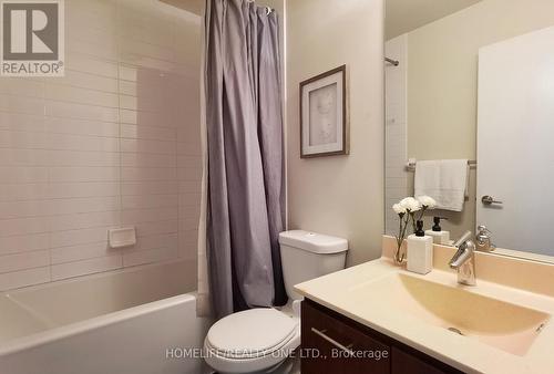 508 - 125 Village Green Square, Toronto E07, ON - Indoor Photo Showing Bathroom