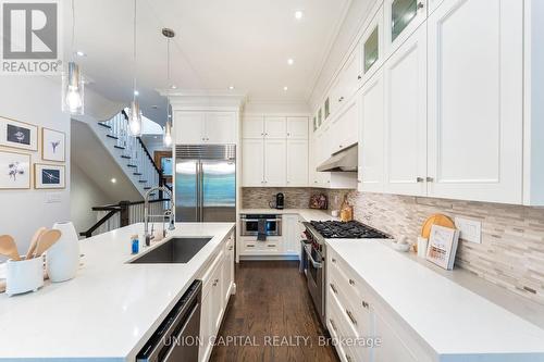 491 St Clements Avenue, Toronto, ON - Indoor Photo Showing Kitchen With Upgraded Kitchen