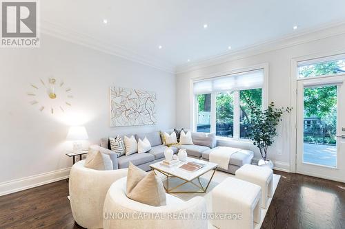 491 St Clements Avenue, Toronto, ON - Indoor Photo Showing Living Room