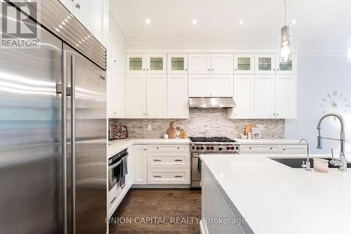 491 St Clements Avenue, Toronto, ON - Indoor Photo Showing Kitchen With Upgraded Kitchen