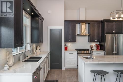 2858 Vista Ridge Drive, Prince George, BC - Indoor Photo Showing Kitchen With Double Sink With Upgraded Kitchen