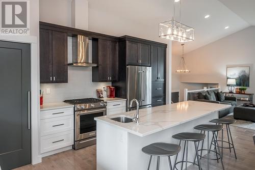 2858 Vista Ridge Drive, Prince George, BC - Indoor Photo Showing Kitchen With Upgraded Kitchen