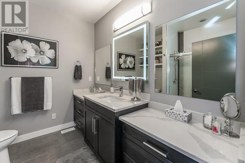 2858 Vista Ridge Drive, Prince George, BC - Indoor Photo Showing Bathroom