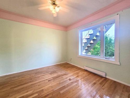 Master bedroom - 923  - 925 Rue Lambert, Shawinigan, QC - Indoor Photo Showing Other Room