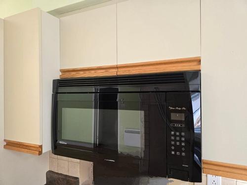 Kitchen - 923  - 925 Rue Lambert, Shawinigan, QC - Indoor Photo Showing Other Room